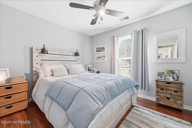 1079 Cavan Drive, Toms River, NJ 08753