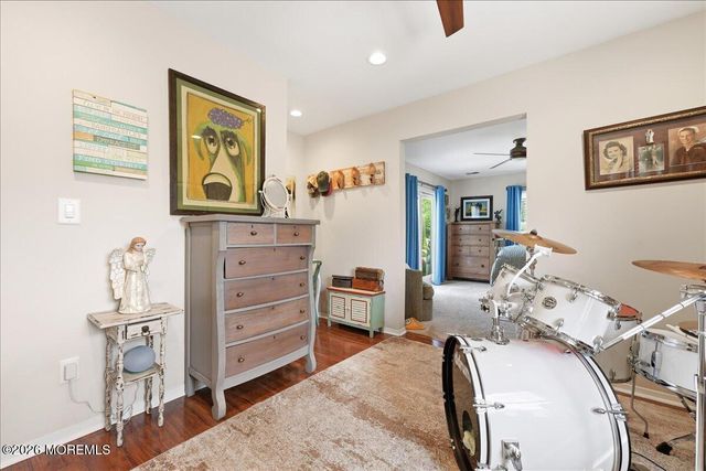 1079 Cavan Drive, Toms River, NJ 08753