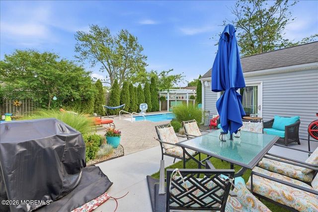 1079 Cavan Drive, Toms River, NJ 08753