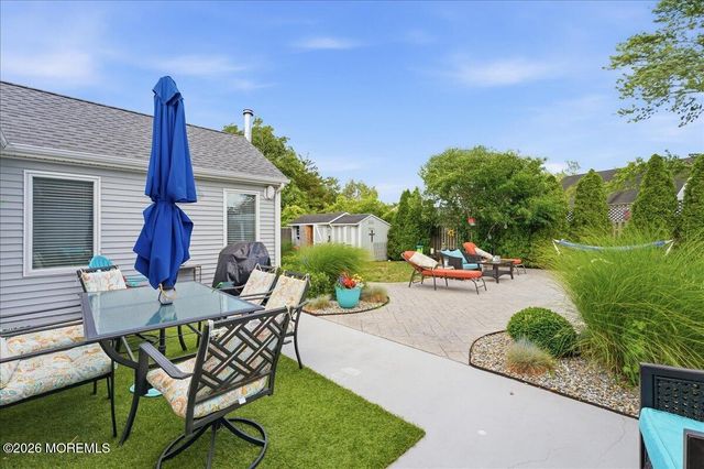 1079 Cavan Drive, Toms River, NJ 08753
