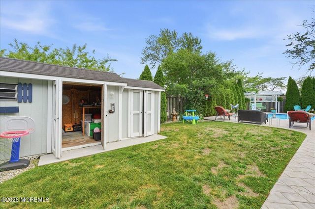 1079 Cavan Drive, Toms River, NJ 08753