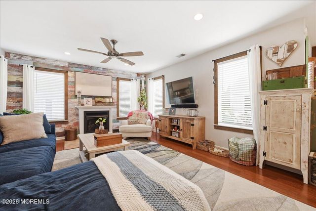 1079 Cavan Drive, Toms River, NJ 08753