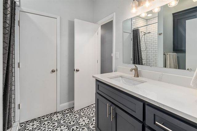 551 W Eagle Point Drive, Mount Vernon, TX 75457