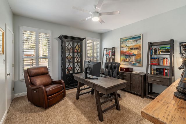 551 W Eagle Point Drive, Mount Vernon, TX 75457