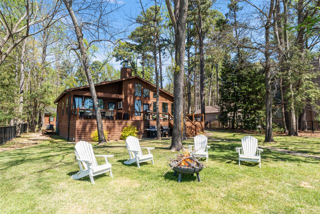 551 W Eagle Point Drive, Mount Vernon, TX 75457