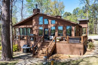 551 W Eagle Point Drive, Mount Vernon, TX 75457