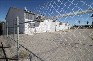 1500 Santa Fe Drive, Barstow, CA 92311