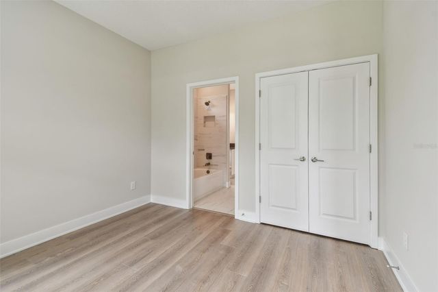 5663 DARTMOUTH AVENUE N, St Petersburg, FL 33710