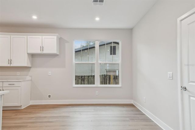 5663 DARTMOUTH AVENUE N, St Petersburg, FL 33710