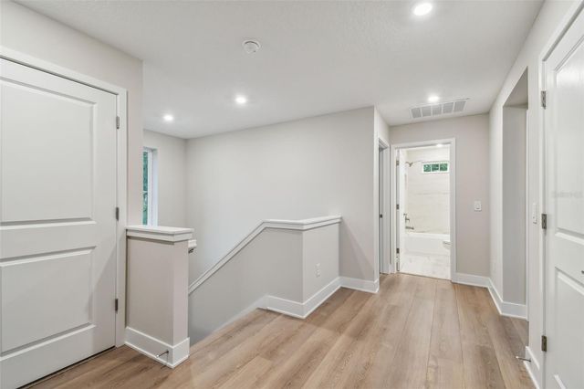 5663 DARTMOUTH AVENUE N, St Petersburg, FL 33710