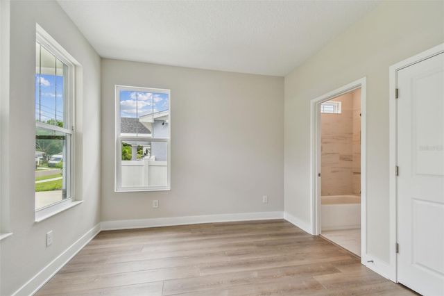 5663 DARTMOUTH AVENUE N, St Petersburg, FL 33710