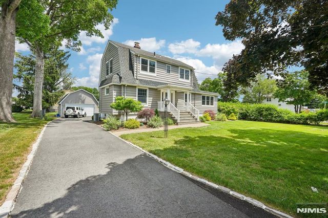 377 Hollywood Avenue, Fairfield, NJ 07004