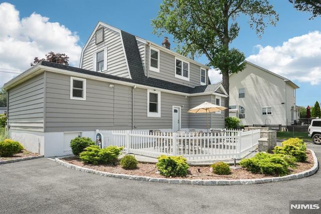 377 Hollywood Avenue, Fairfield, NJ 07004