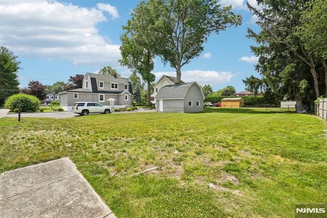 377 Hollywood Avenue, Fairfield, NJ 07004