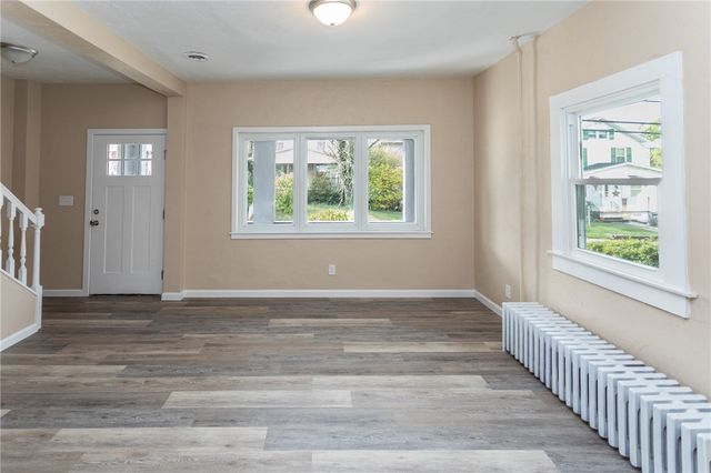 1008 Pittsburgh St, Scottdale, PA 15683