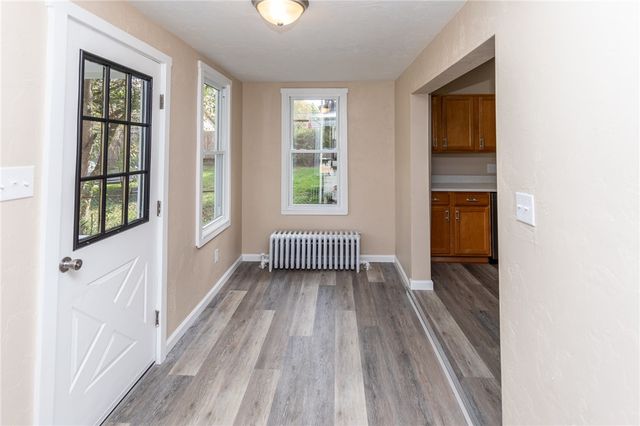 1008 Pittsburgh St, Scottdale, PA 15683