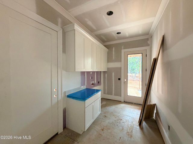 243 Hill Road, Southern Pines, NC 28387