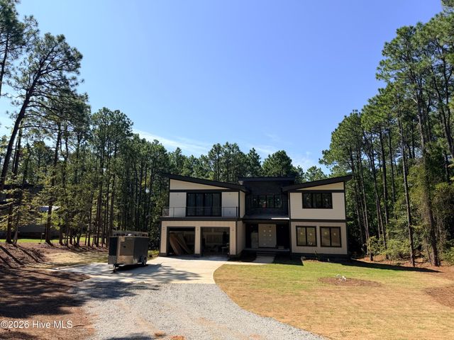 243 Hill Road, Southern Pines, NC 28387