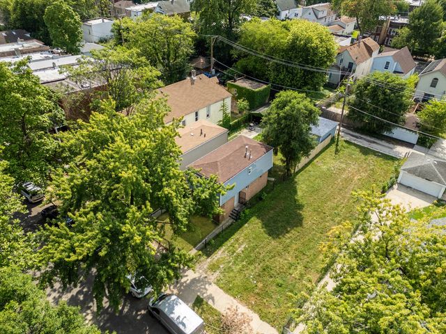 7116 S University Avenue, Chicago, IL 60619