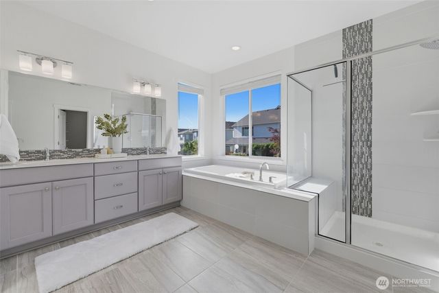 3959 Moonlight Court, Gig Harbor, WA 98332