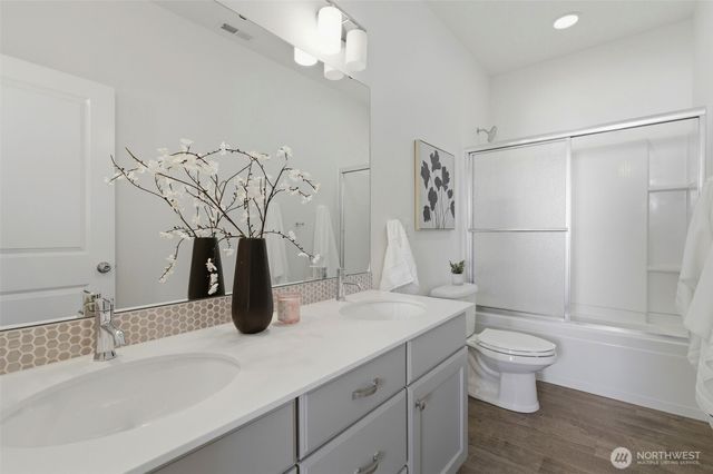 3959 Moonlight Court, Gig Harbor, WA 98332