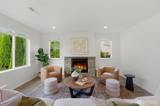 3959 Moonlight Court, Gig Harbor, WA 98332