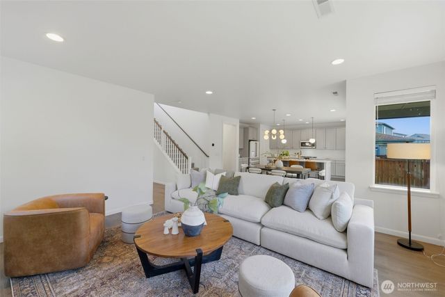 3959 Moonlight Court, Gig Harbor, WA 98332
