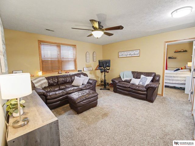 2616 W Garfield Street, Lincoln, NE 68522