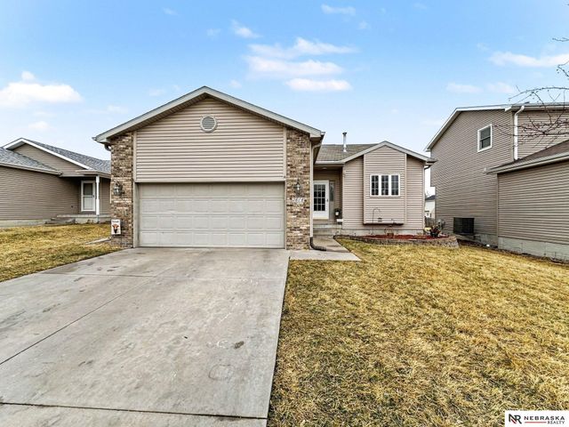 2616 W Garfield Street, Lincoln, NE 68522