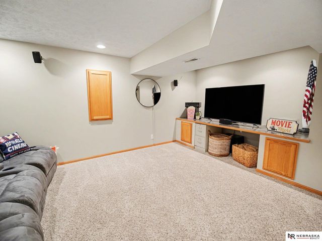 2616 W Garfield Street, Lincoln, NE 68522