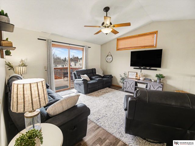 2616 W Garfield Street, Lincoln, NE 68522