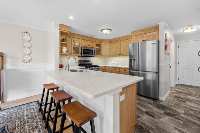 28 Coldspring Dr C, Sutton, MA 01590