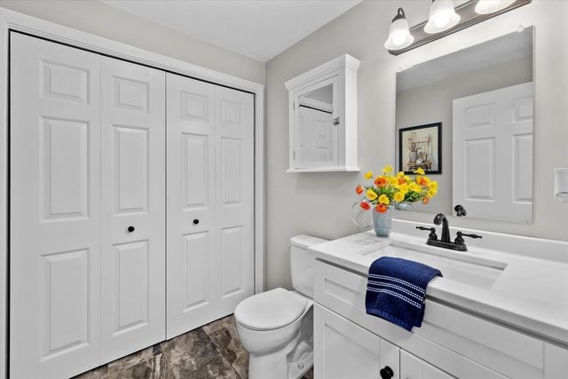 28 Coldspring Dr C, Sutton, MA 01590