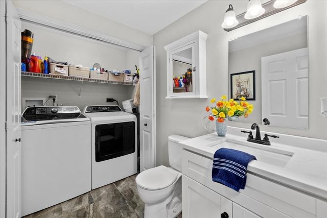 28 Coldspring Dr C, Sutton, MA 01590
