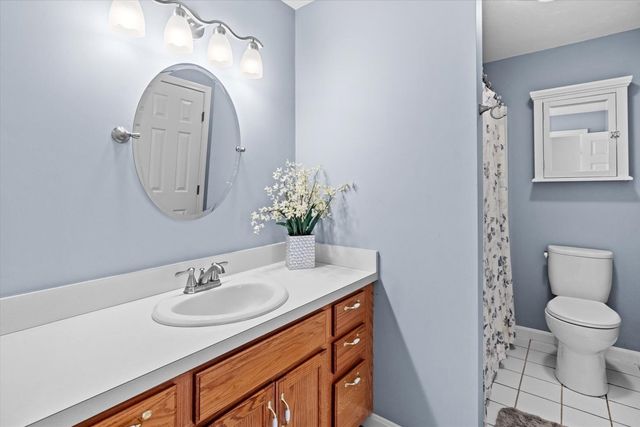 28 Coldspring Dr C, Sutton, MA 01590