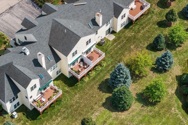 28 Coldspring Dr C, Sutton, MA 01590