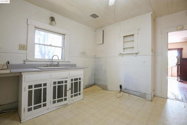 1511 D Street, Antioch, CA 94509