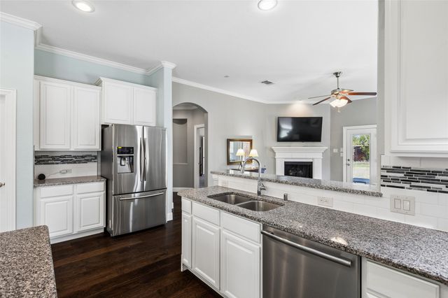 10400 Jackson Hole Lane, Mckinney, TX 75072