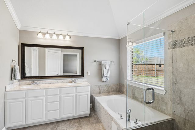 10400 Jackson Hole Lane, Mckinney, TX 75072