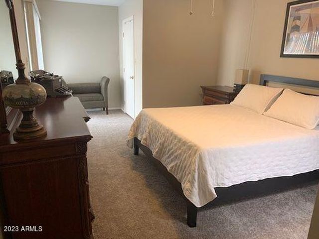 9466 E SUN LAKES Boulevard N, Sun Lakes, AZ 85248