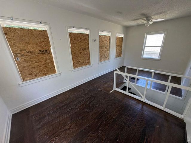 6902 Bellefontaine Avenue, Kansas City, MO 64132