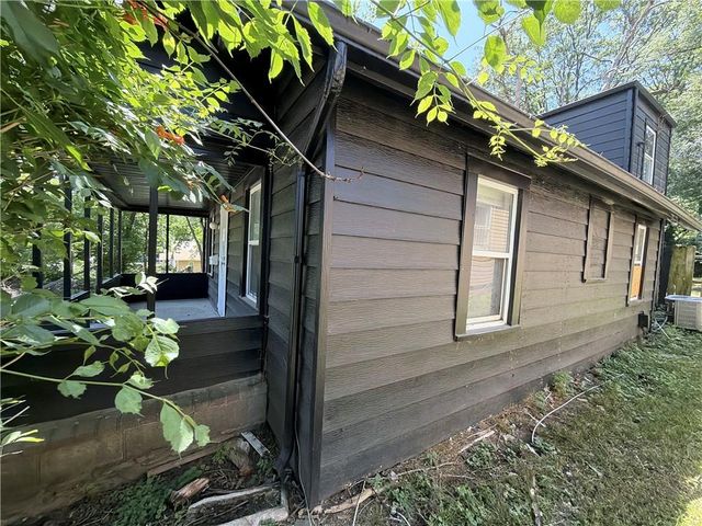 6902 Bellefontaine Avenue, Kansas City, MO 64132