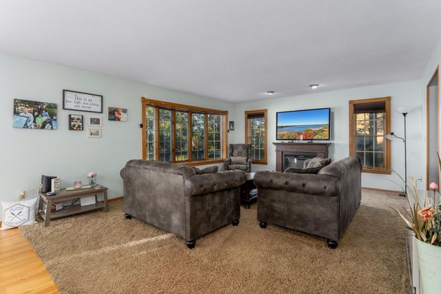 6322 Highland Scenic Road, Baxter, MN 56425