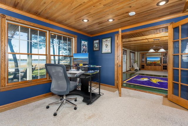 6322 Highland Scenic Road, Baxter, MN 56425