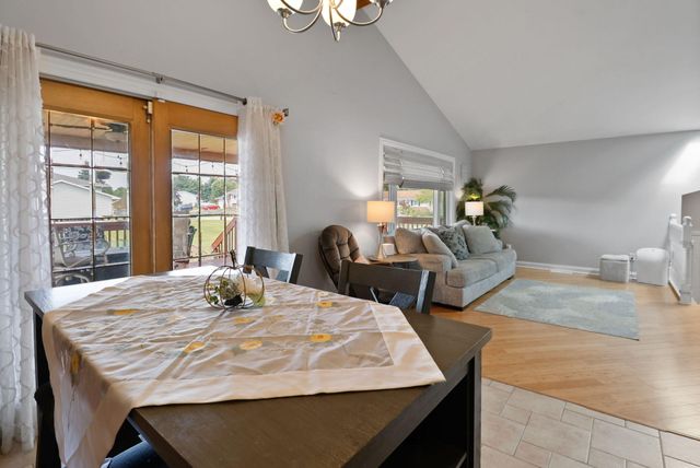 361 Sandwood Court, Valparaiso, IN 46383