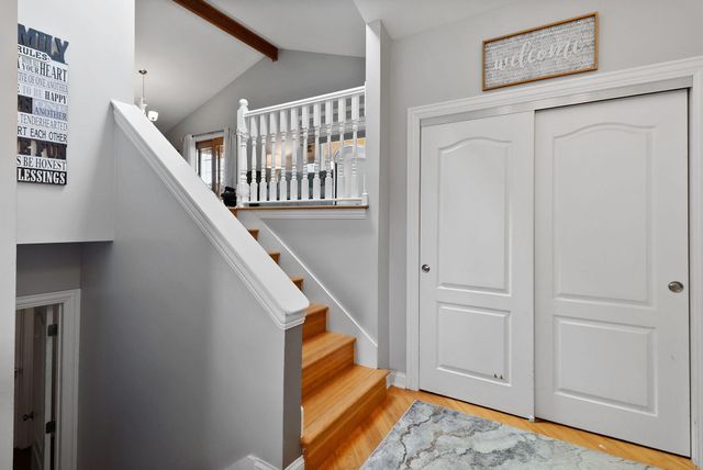 361 Sandwood Court, Valparaiso, IN 46383