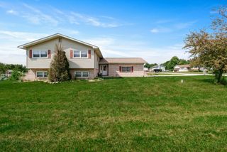 361 Sandwood Court, Valparaiso, IN 46383