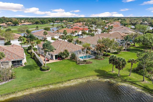 8240 SE Paurotis Lane, Hobe Sound, FL 33455