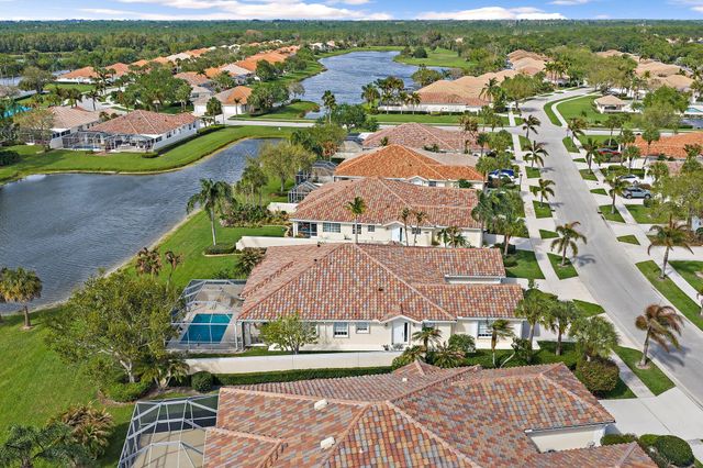 8240 SE Paurotis Lane, Hobe Sound, FL 33455