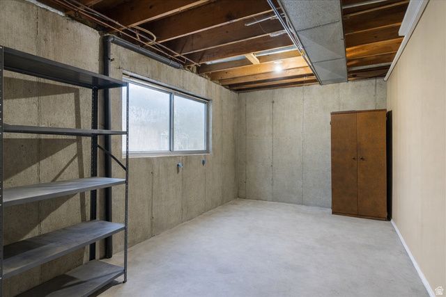 3633 S TOOLSON DR, Magna, UT 84044